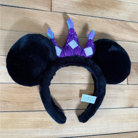 Disney Minnie Mouse fuzzy black ears with purple crown headband - Picture 4 of 5